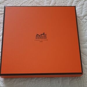 Hermès Orange Empty Gift Box, Approx. 7’ by 7’ by 1’.